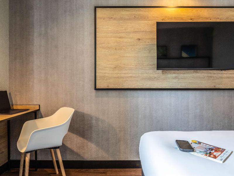 Ibis Paris Gennevilliers image