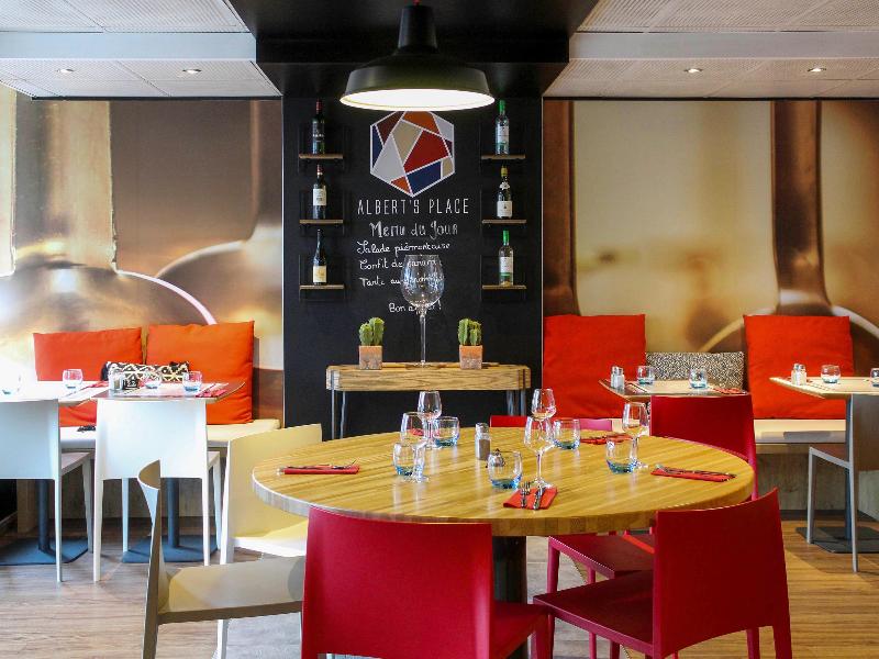Ibis Paris Gennevilliers image