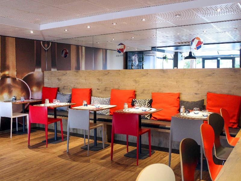 Ibis Paris Gennevilliers image