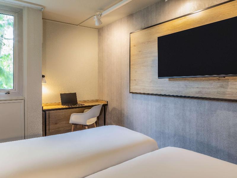 Ibis Paris Gennevilliers image
