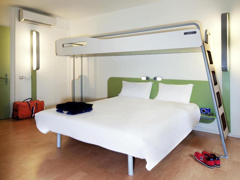 Ibis Budget Orgeval image