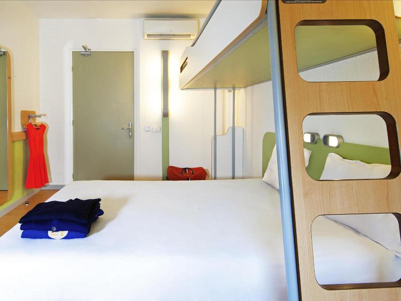 Ibis Budget Orgeval image