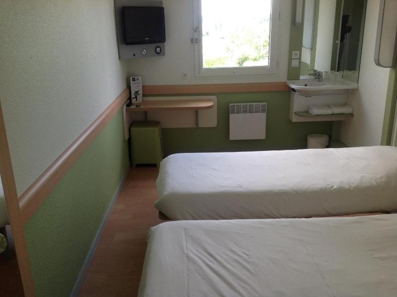 Ibis Budget Orgeval image