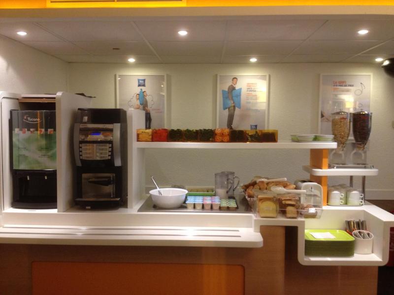 Ibis Budget Orgeval image