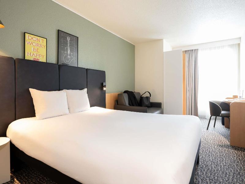 ibis Paris Gare de Lyon Ledru Rollin 12ème image