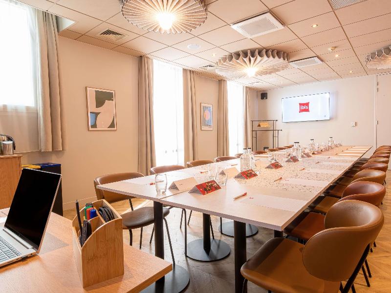 ibis Paris Gare du Nord Chateau-Landon image