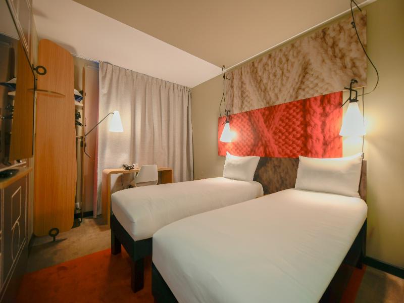 ibis Paris Gare du Nord Chateau-Landon image