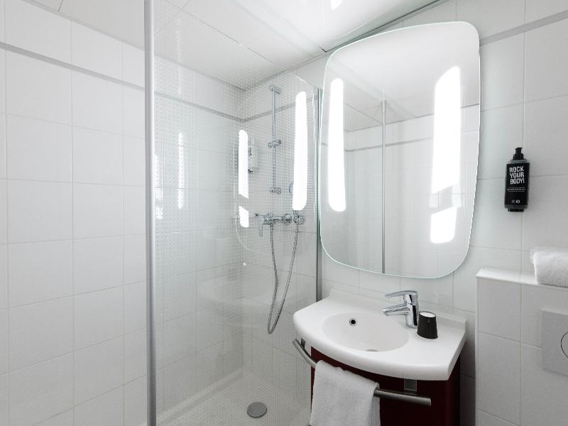 ibis Paris Grands Boulevards Opéra 9ème image