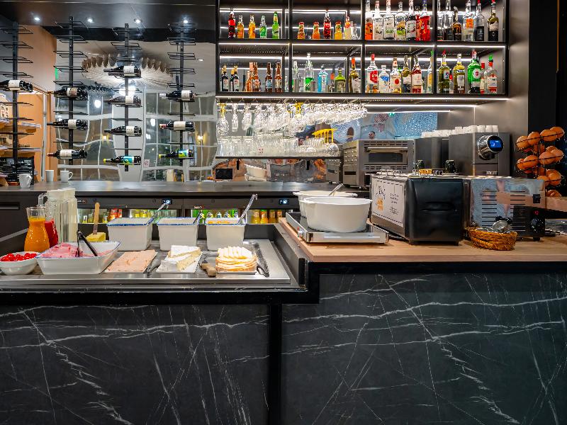 ibis Paris Ornano Montmartre Nord 18ème image