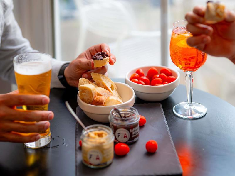ibis Paris Ornano Montmartre Nord 18ème image
