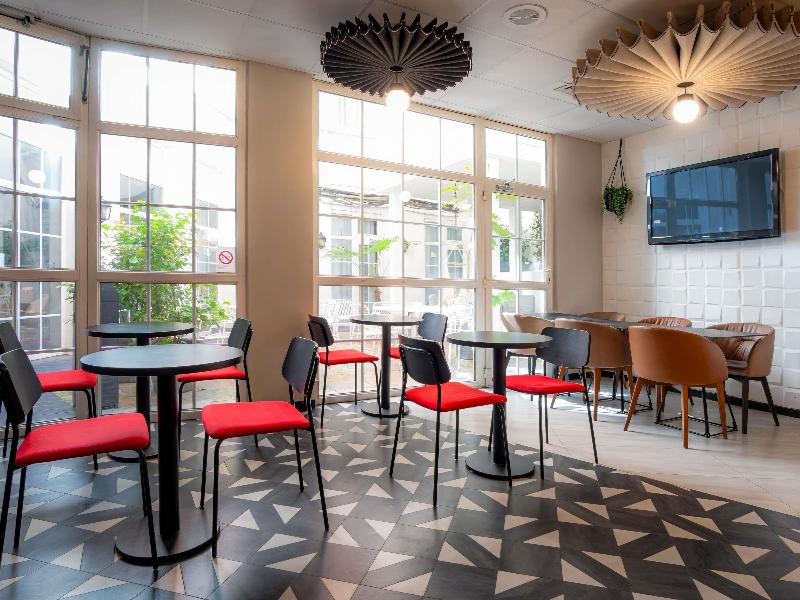 ibis Paris Ornano Montmartre Nord 18ème image