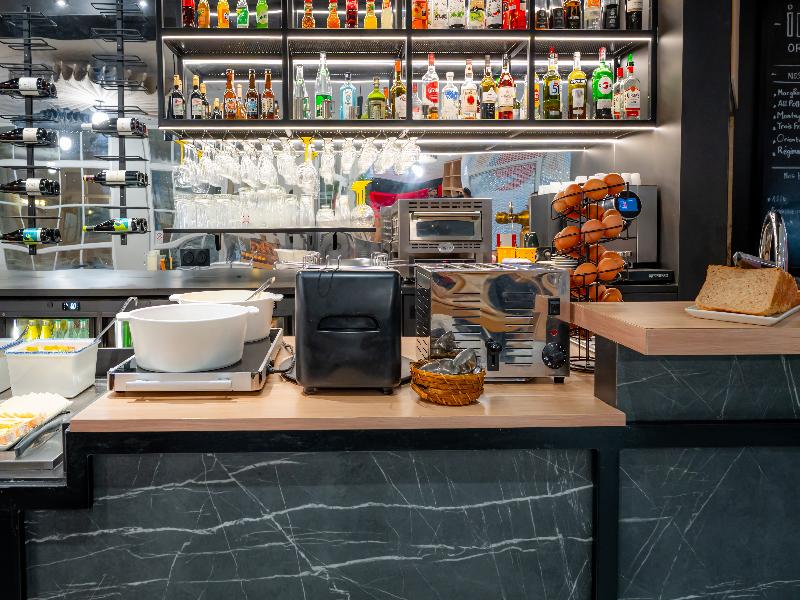 ibis Paris Ornano Montmartre Nord 18ème image