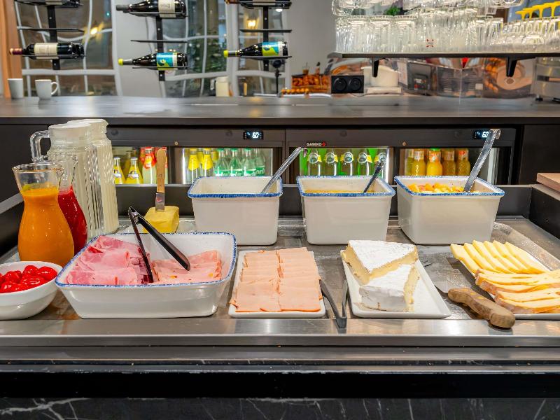 ibis Paris Ornano Montmartre Nord 18ème image