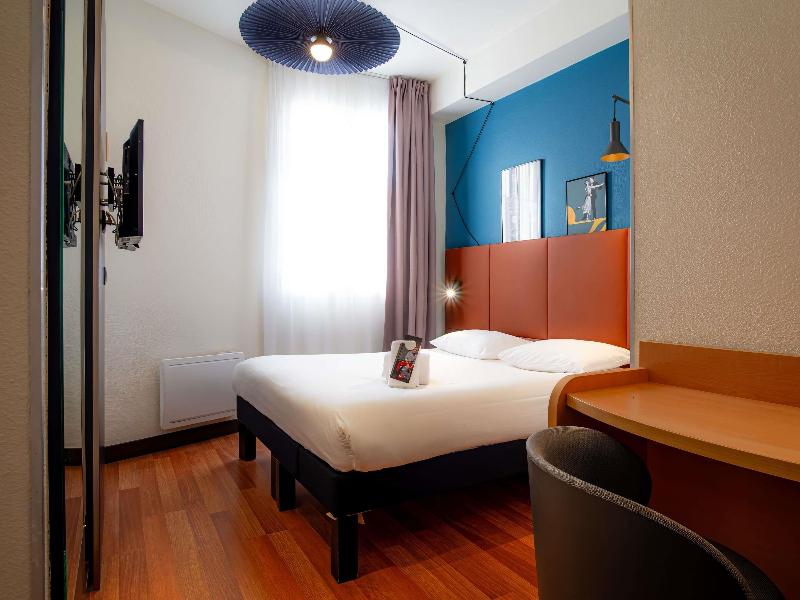 ibis Paris Ornano Montmartre Nord 18ème image