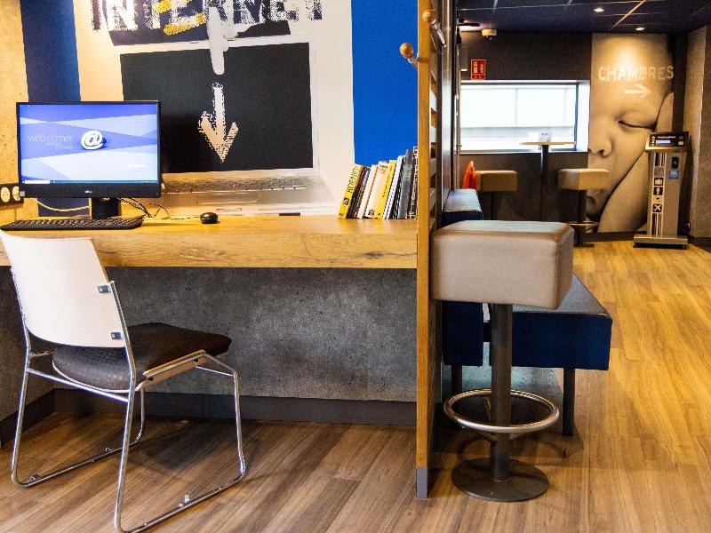 Ibis Budget Porte D'Orleans image