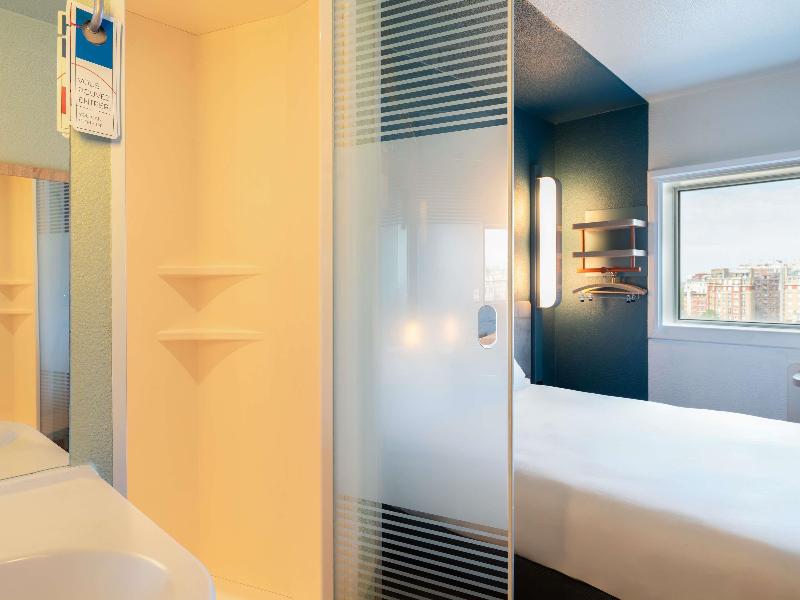 Ibis Budget Porte D'Orleans image