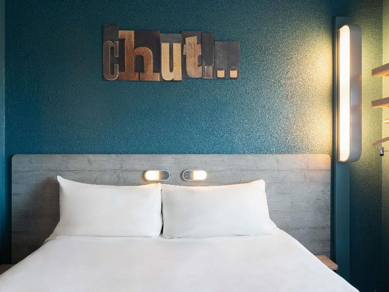 Ibis Budget Porte D'Orleans image