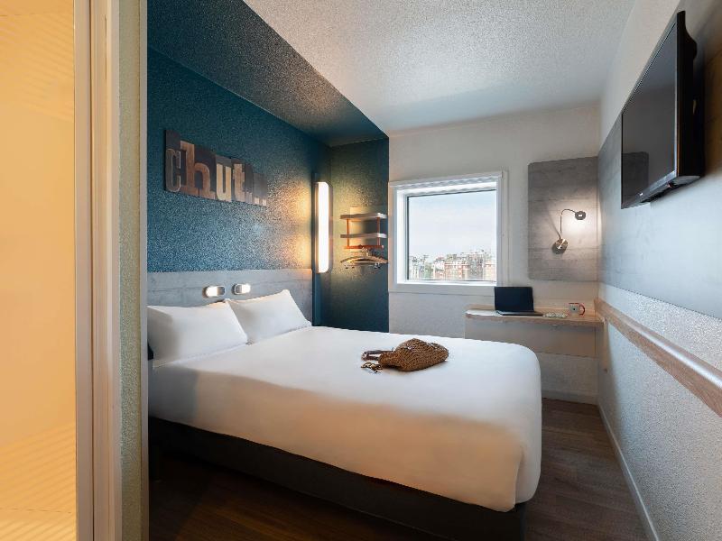 Ibis Budget Porte D'Orleans image