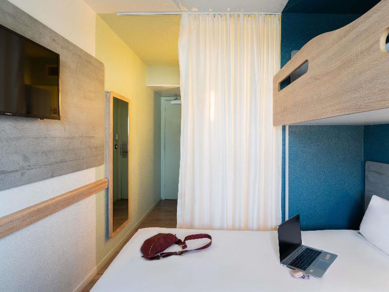 Ibis Budget Porte D'Orleans image
