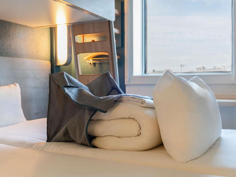 Ibis Budget Porte D'Orleans image