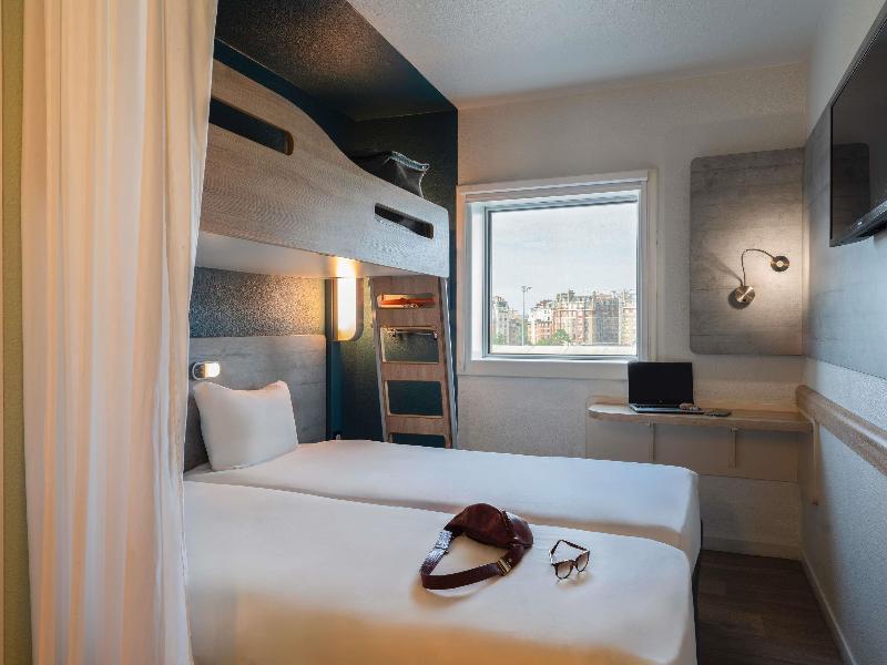 Ibis Budget Porte D'Orleans image