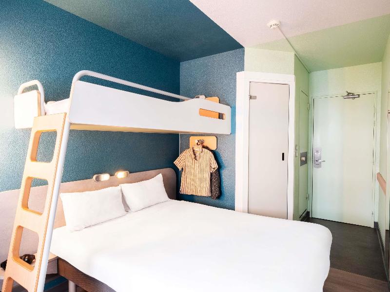 ibis budget Paris Porte de Vincennes image