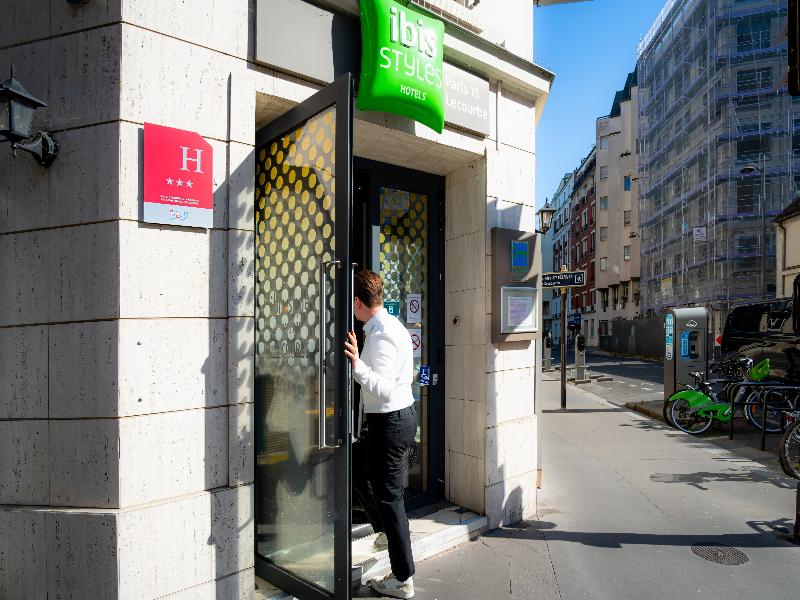 ibis Styles Paris 15 Lecourbe image