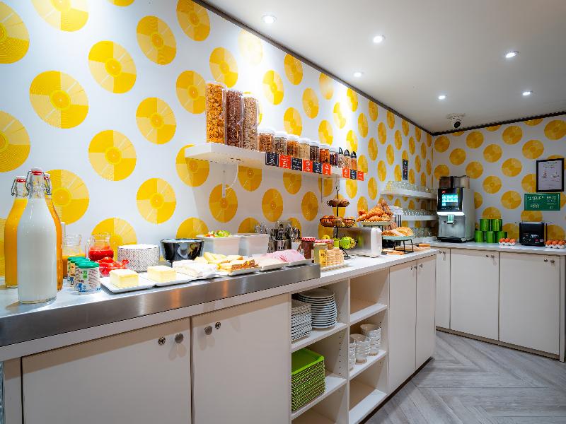 ibis Styles Paris 15 Lecourbe image