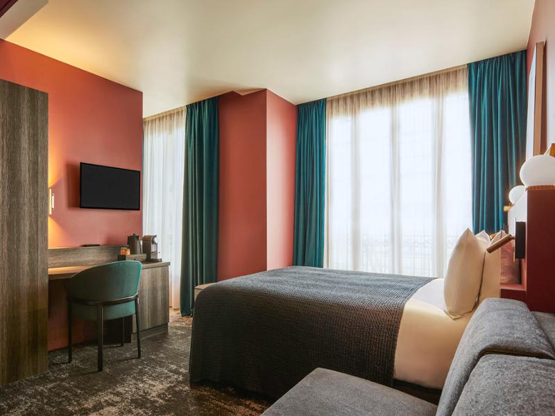 Hôtel Mercure Paris Tour Eiffel Pont Mirabeau image