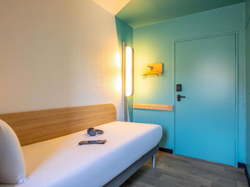 ibis budget Marne la Vallée image