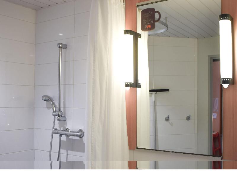 ibis Rodez Centre image