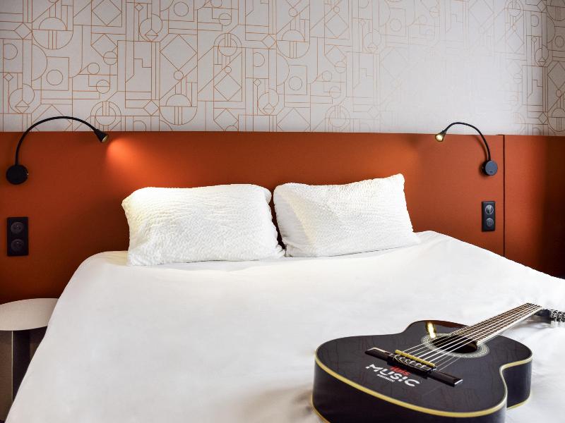 ibis Rodez Centre image