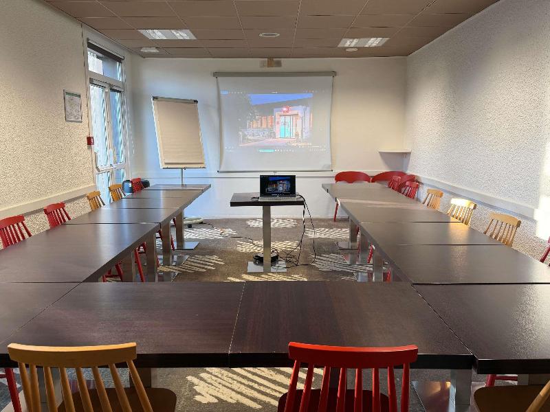 ibis Rennes Cesson image