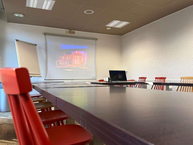 ibis Rennes Cesson image