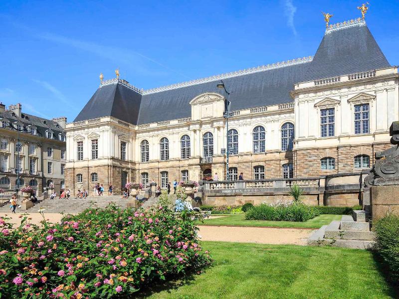 Ibis Budget Rennes Route De Saint Malo image