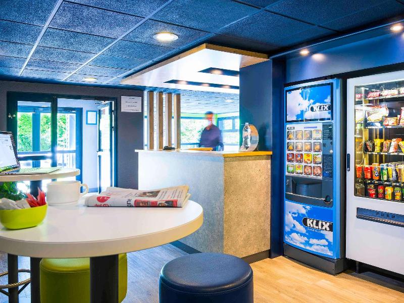 Ibis Budget Rennes Route De Saint Malo image
