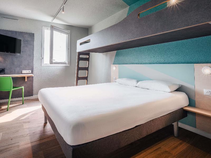 Ibis Budget Rennes Route De Saint Malo image