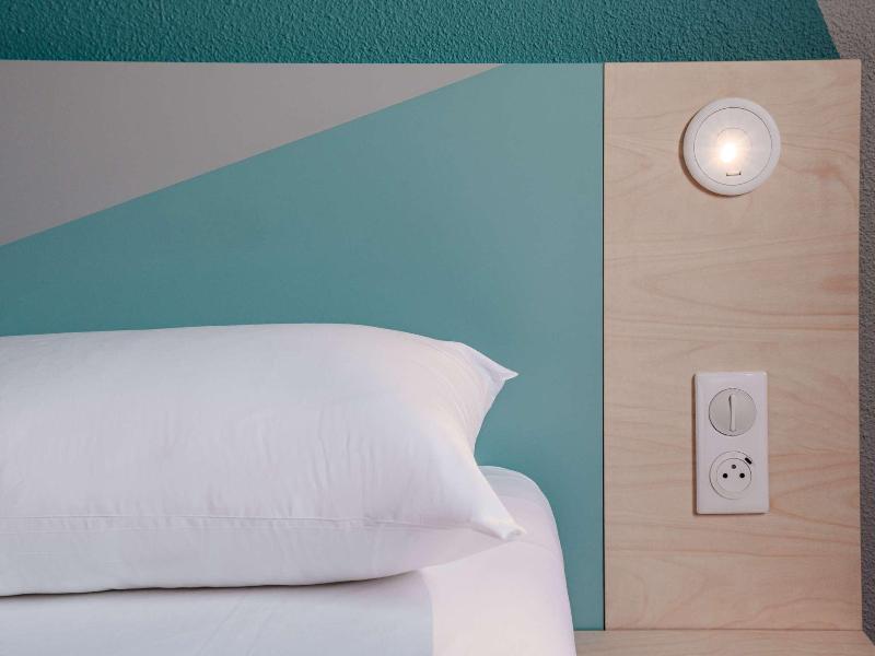 Ibis Budget Rennes Route De Saint Malo image