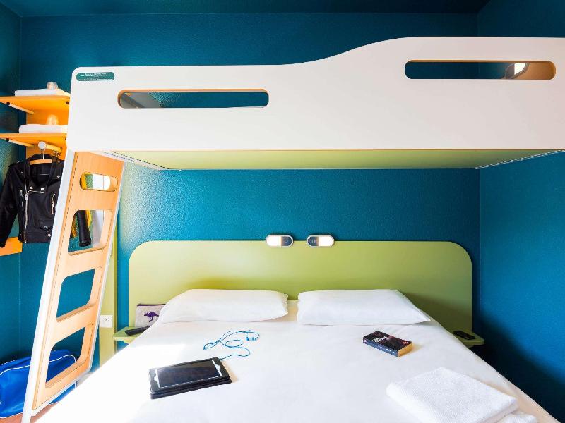 Ibis Budget Rennes Route De Saint Malo image