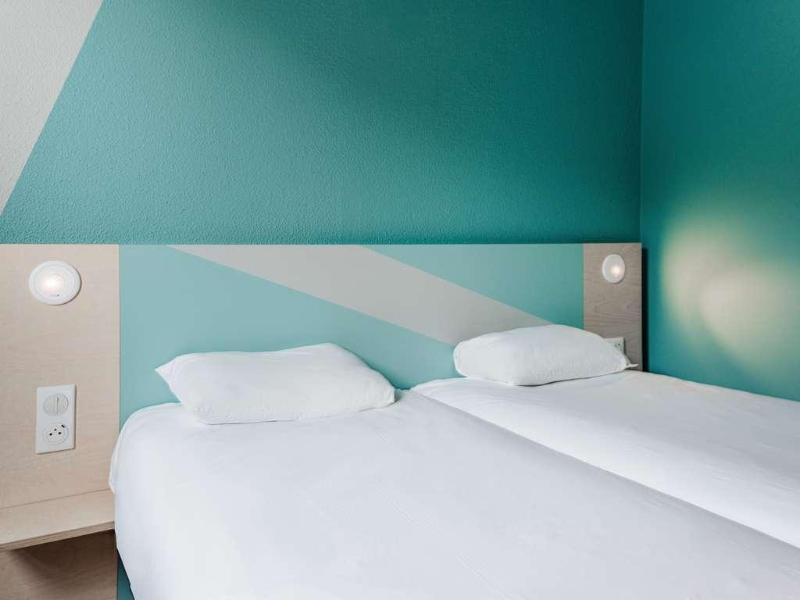 Ibis Budget Rennes Route De Saint Malo image