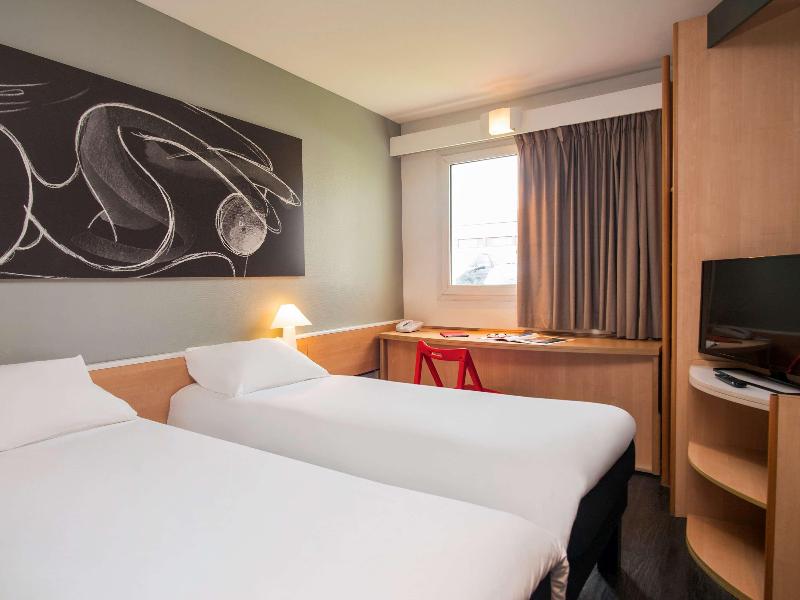 ibis Reims Tinqueux image