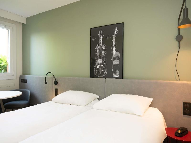 ibis Reims Tinqueux image