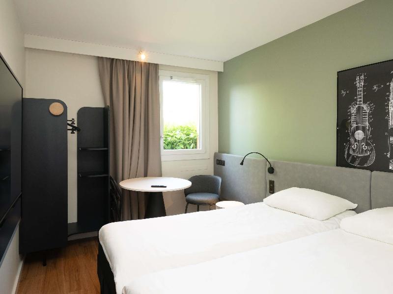 ibis Reims Tinqueux image