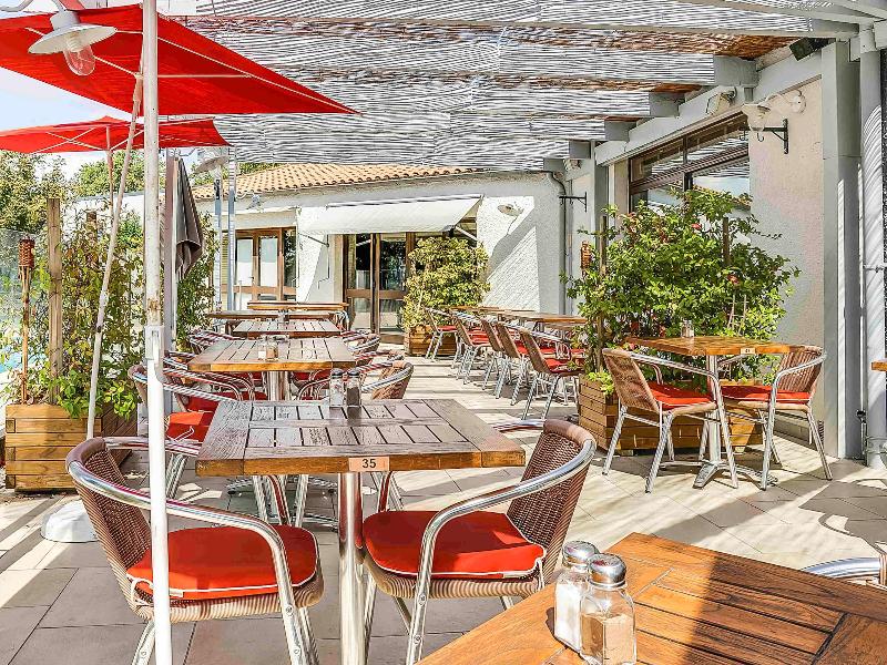 ibis Salon-de-Provence Sud image