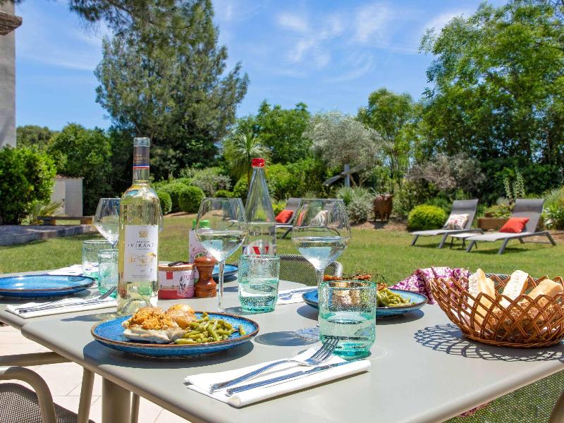 ibis Salon-de-Provence Sud image