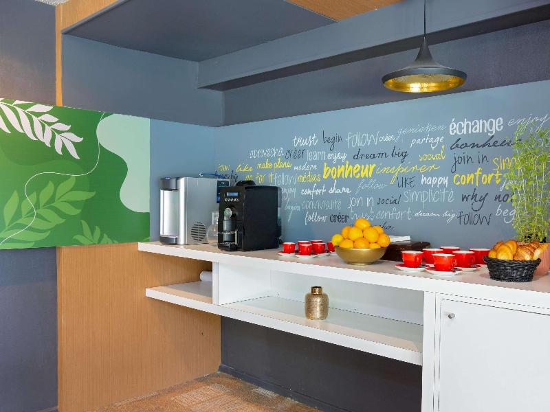 ibis Salon-de-Provence Sud image
