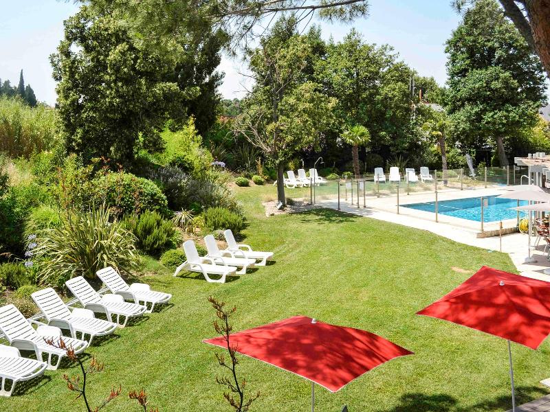 ibis Salon-de-Provence Sud image
