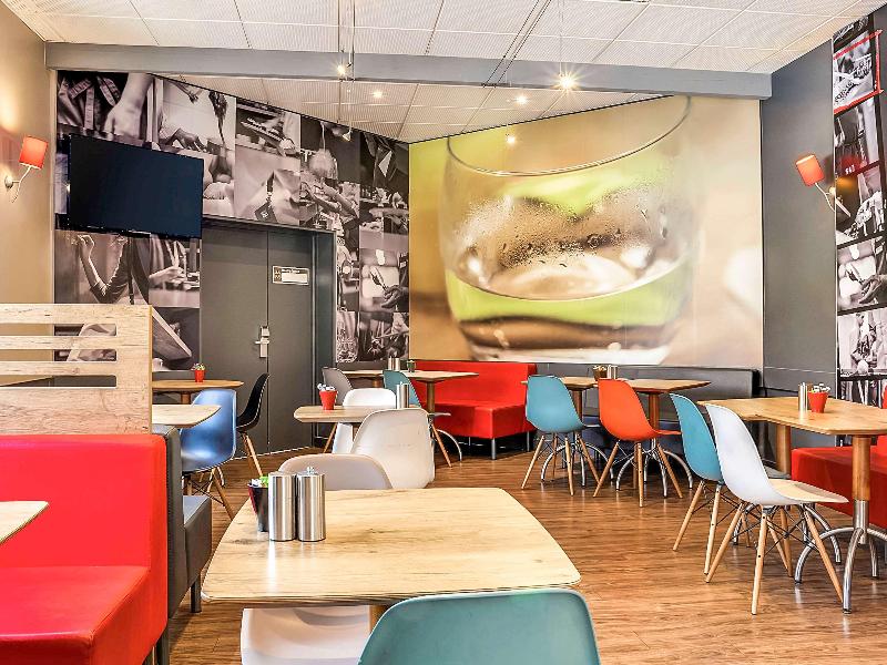 ibis Salon-de-Provence Sud image