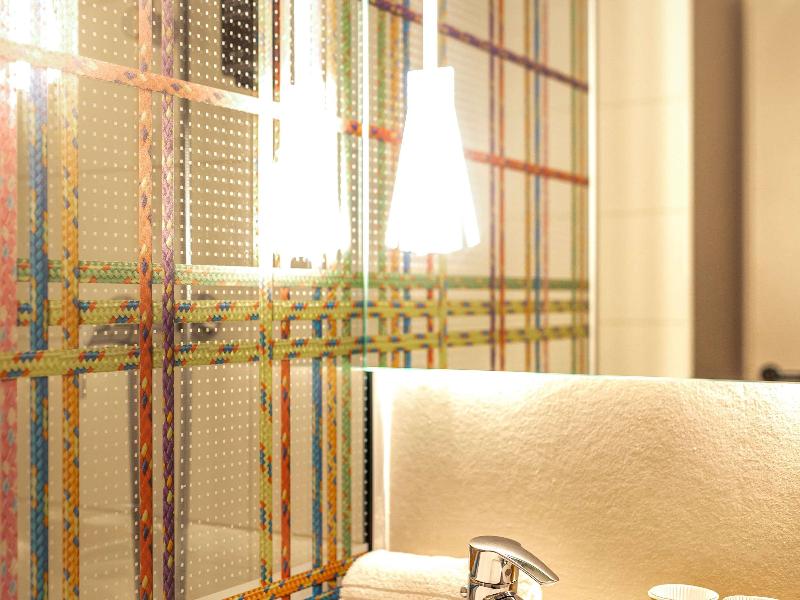 ibis Styles Saint Etienne Gare Chateaucreux image