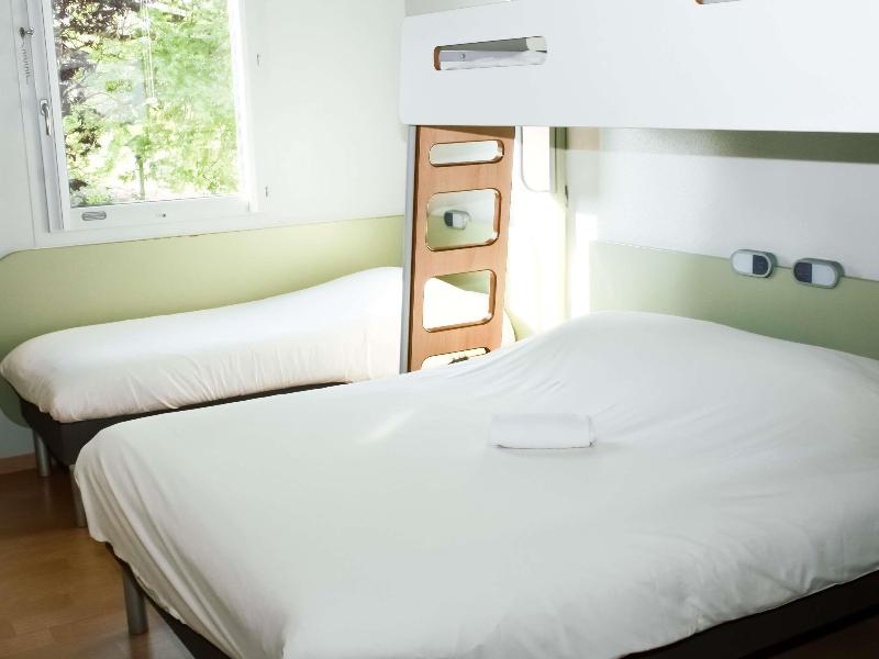 ibis budget Saint Omer Centre image